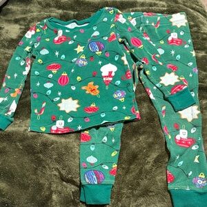 Vibrant Green Kids Pajama Set with Space Adventure Print